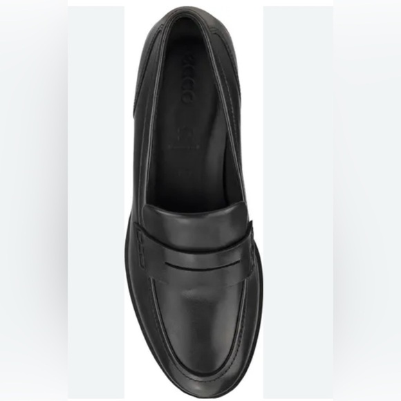 Ecco Black Leather Slip-On Loafers - Picture 12 of 14
